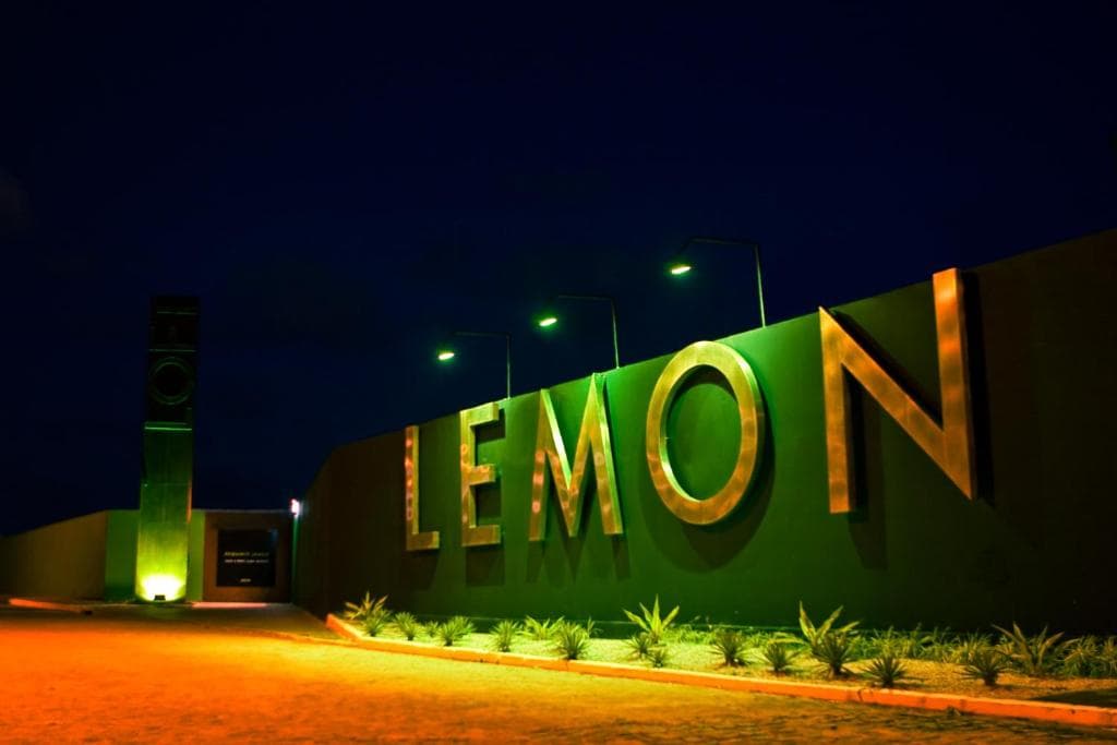 Fachada Lemon Loft Afogados